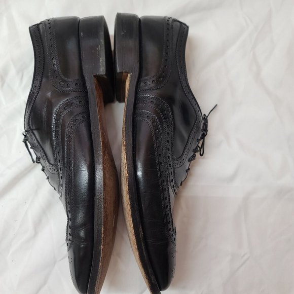 Allen Edmonds McAllister Mens 10B Black Wingtip Oxford Dress Shoes USA 6215 main image 10